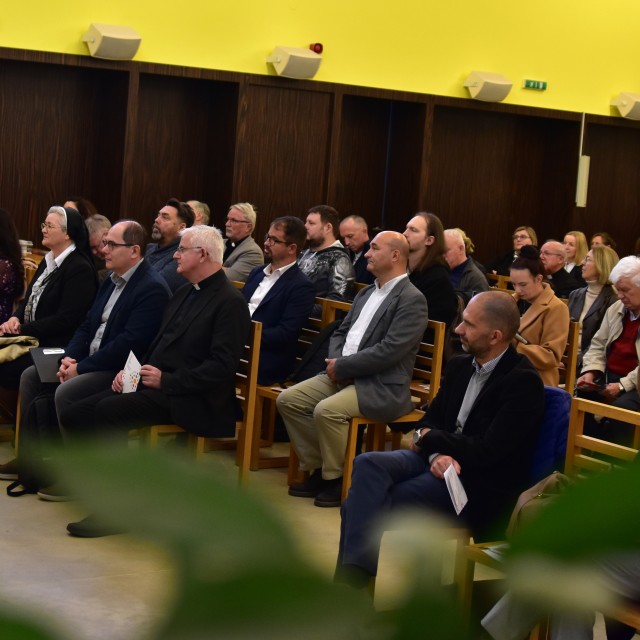 Tekstovi » naslovna